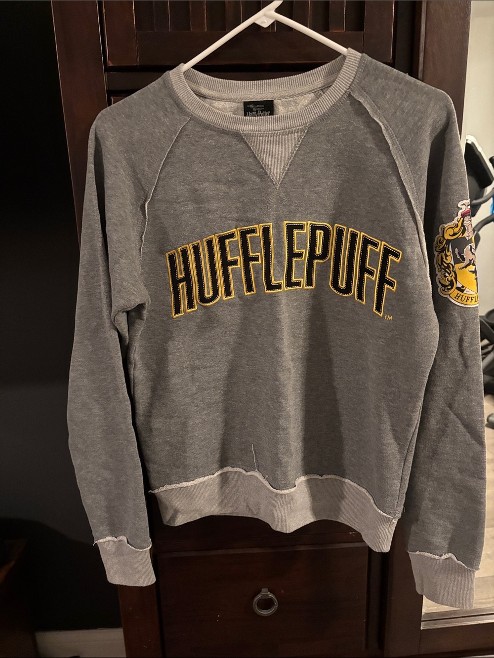 Universal Studios Gray Hufflepuff Crewneck- Official House Design (XS)